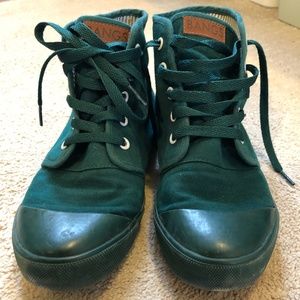 Bangs Emerald Isle High Top Shoes (size 7men/8.5 women)